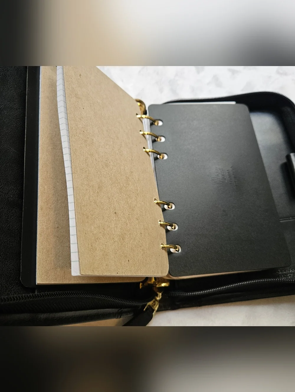 Franklin Quest Bkack Full Grain Leather Zip Around 6 Ring Planner Binder